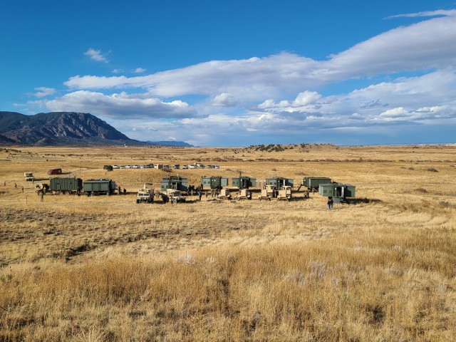 4th ID sets up, tears down new command post prototypes at Ft. Carson
