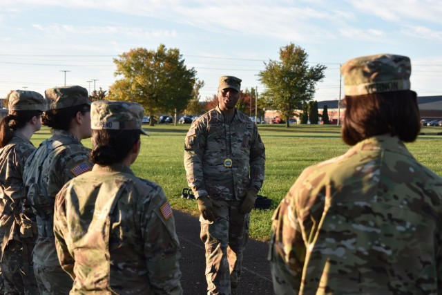 Sgt. 1st Class Terrel Wright briefs the competitors in the Fiscal Year 2021 Soldier of the Year for Fort Knox MEDDAC.