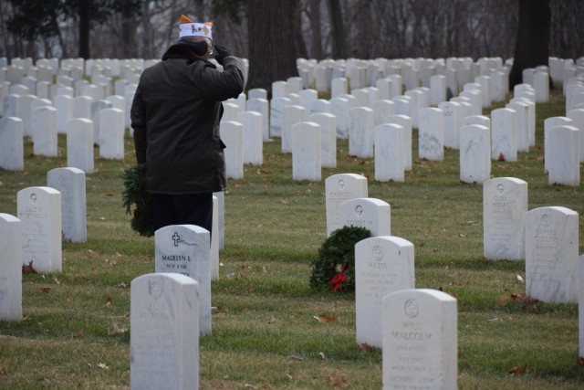 QC community provides huge turnout for Wreaths Across America at Rock ...