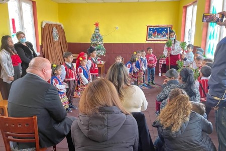 Novo Selo Training Area personnel share holiday traditions in