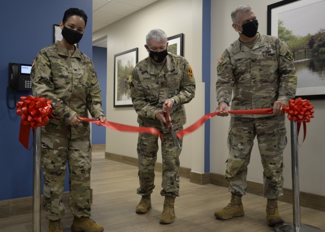 From left: Col. Audra Taylor, Armed Services Blood Program division chief, Maj. Gen. James Bonner, Maneuver Support Center of Excellence and Fort Leonard Wood commanding general, and Col. Aaron Pitney, General Leonard Wood Army Community Hospital commander, officially opened the new Fort Leonard Wood Blood Donor Center July 8. Construction on the 17,000-square-foot facility, located in Bldg. 759, began Sept. 1, 2019. Amenities include bedside televisions, multiple televisions in the donor area for entertainment while donating and a state-of-the-art blood processing lab. 