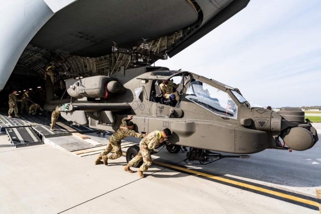 Upgraded Apache Helicopters Arrive in Korea