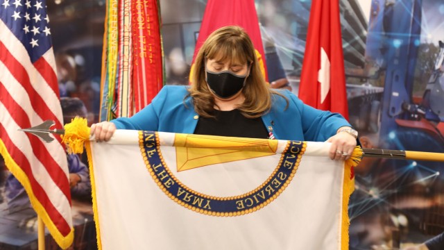 Senior Executive Service leader, JoEtta Fisher, retired from her position as the Deputy to the Commander and Executive Director for Ammunition for the Joint Munitions Command, during an official ceremony held Jan. 19, after serving more than 35...