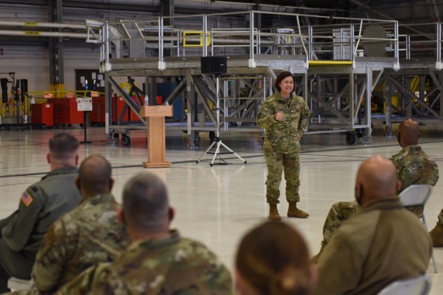 Bass highlights Army-Air Force integration during JBLM visit