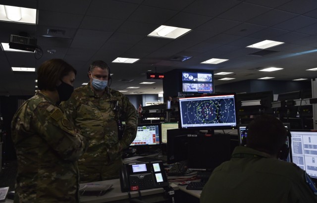 Bass highlights Army-Air Force integration during JBLM visit