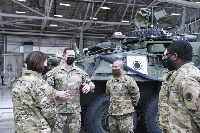 Bass highlights Army-Air Force integration during JBLM visit