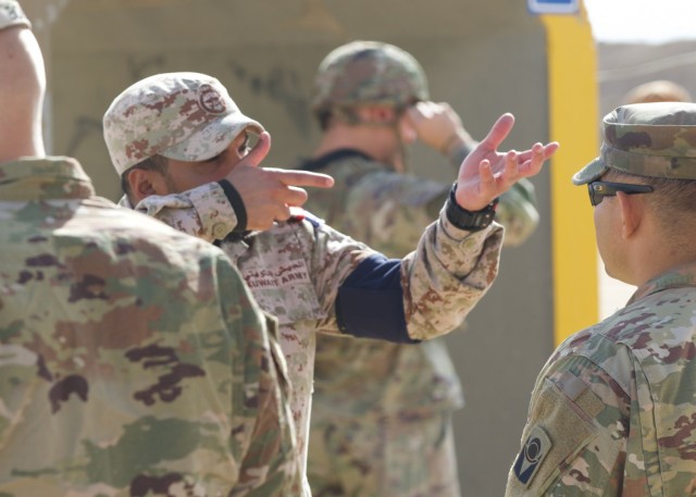 TF Hurricane Soldiers Compete in Kuwait Military Pentathlon