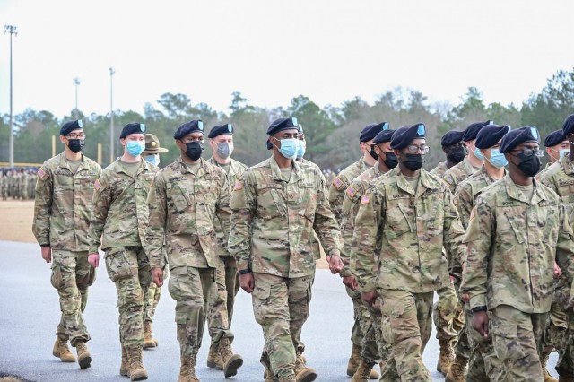 CSM Alberto Delgado delivers keynote message at Basic Combat Training graduation ceremony