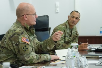 Army’s senior sustainer synchronizes with CECOM during visit