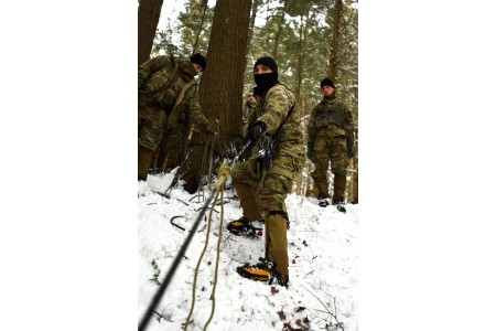 Making Mountaineers: U.S. Army Mountain Warfare School | Article