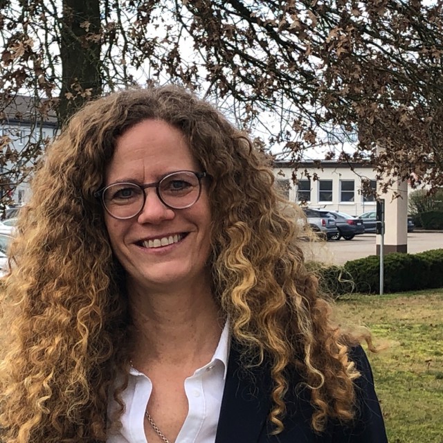 Stefanie Poulsen, the leader of the IMCOM-Europe utility procurement team, was named the IMCOM-Europe Staff Level 2 Professional of the Year for 2021.