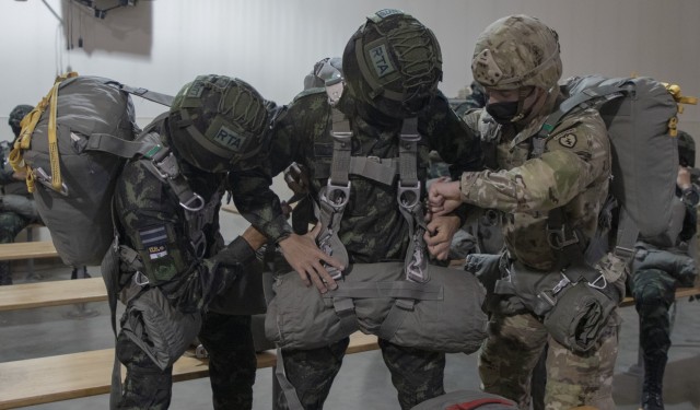 U.S. and Thai Paratroopers conduct bilateral airborne training