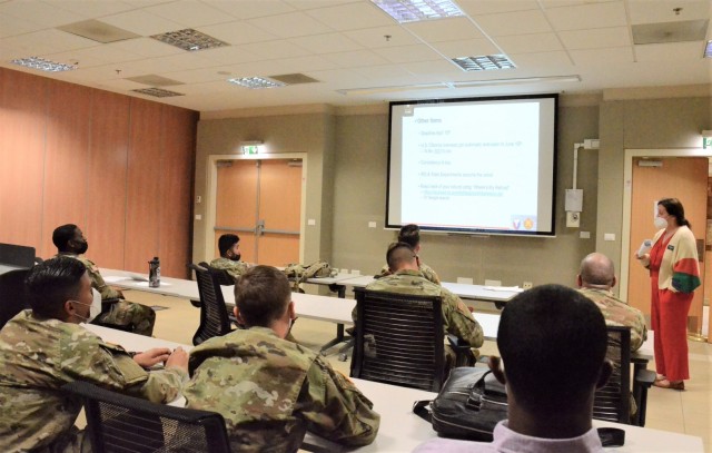 Soldiers get tax advice from Army Community Service