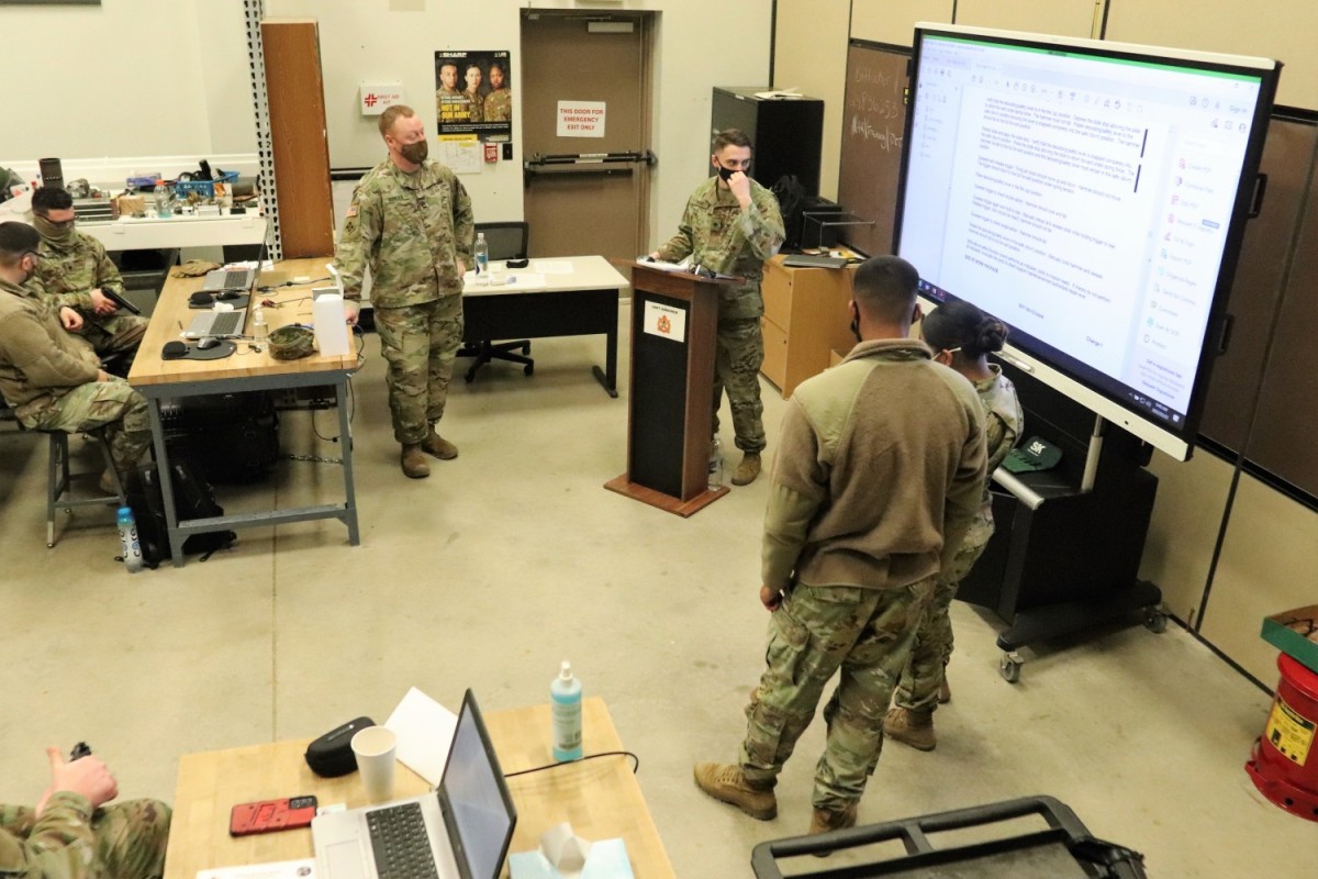 Students Gain Unit Armorer Skills In RTS Maintenance Course At Fort 