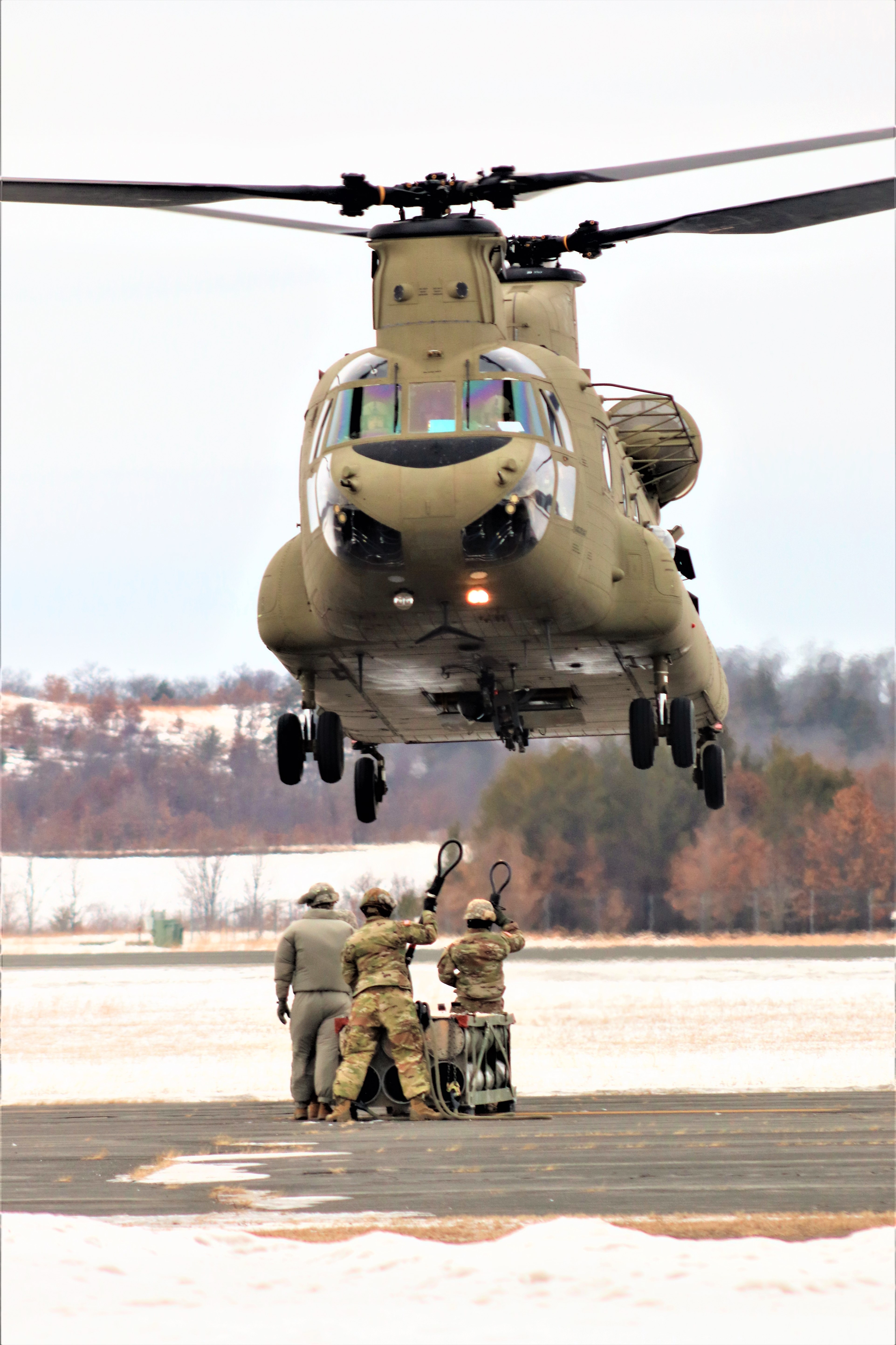 CH-47 crew, 89B students conduct sling-load training at Fort McCoy