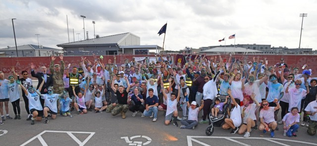 187th Medical Battalion signs Adopt-A-School charter with Davenport High School