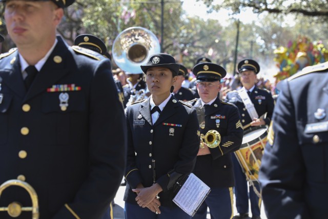 313th Army Band performs during the 2022 Rex Parade