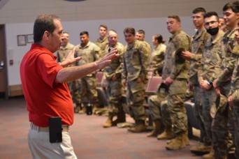 ACS training enlightens Soldiers, Families