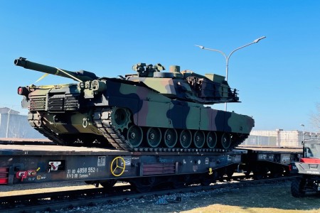 405th AFSB, Deutsche Bahn test new rail car with M1 Abrams tank, Bradley  fighting vehicles