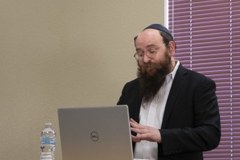 RSO Jewish education explores ‘Secrets of Bible’