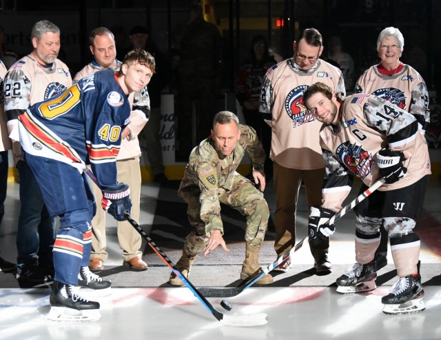 Huntsville Havoc hockey team salutes military