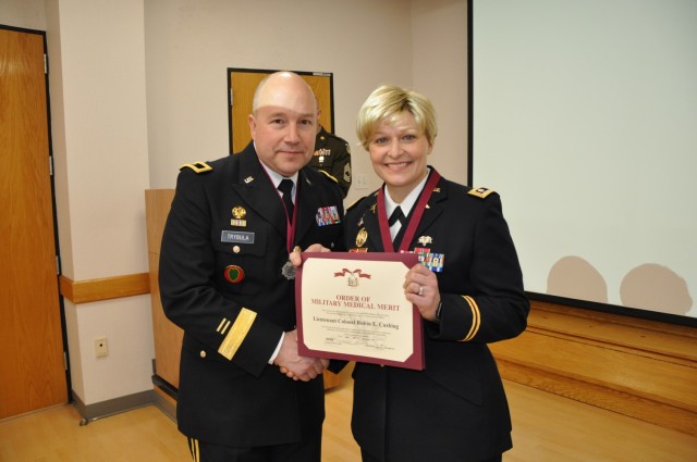 Army Lt. Col. Robin Cushing inducted in the Order of Military Medical Merit