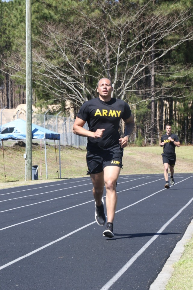 Staff Sgt. David Dividu, 648th Maneuver Enhancement Brigade, Fort Benning, Ga., completes a two-mile run during an Army Combat Fitness Test.  Distance running uses the oxidative pathway described in the article.