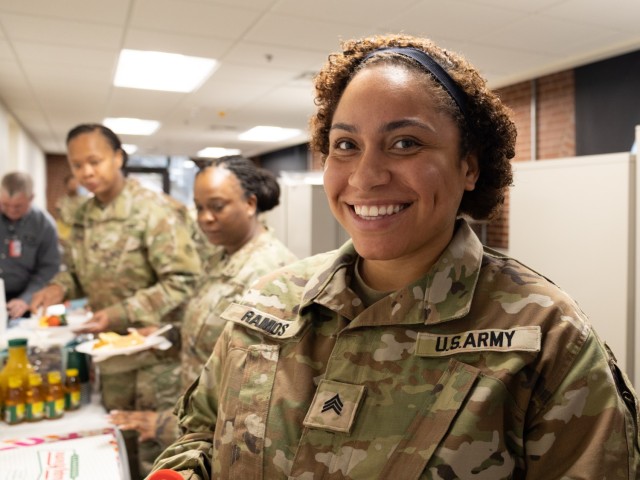 14th HRSC Soldiers observe Women&#39;s History Month