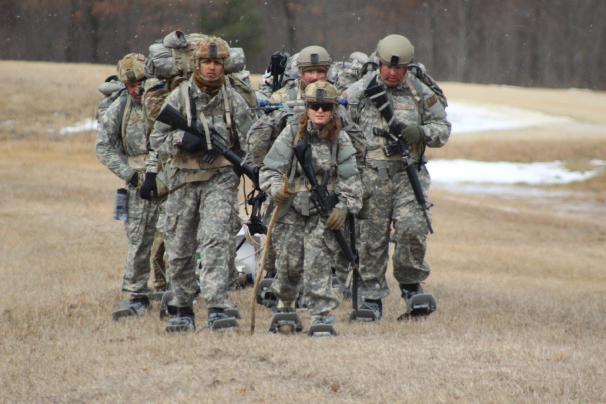 Fort McCoy Cold-Weather Operations Course students practice ahkio sled ...