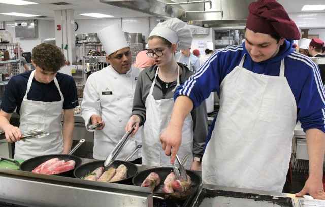 Fort Drum chefs share passion for cooking with local culinary arts students