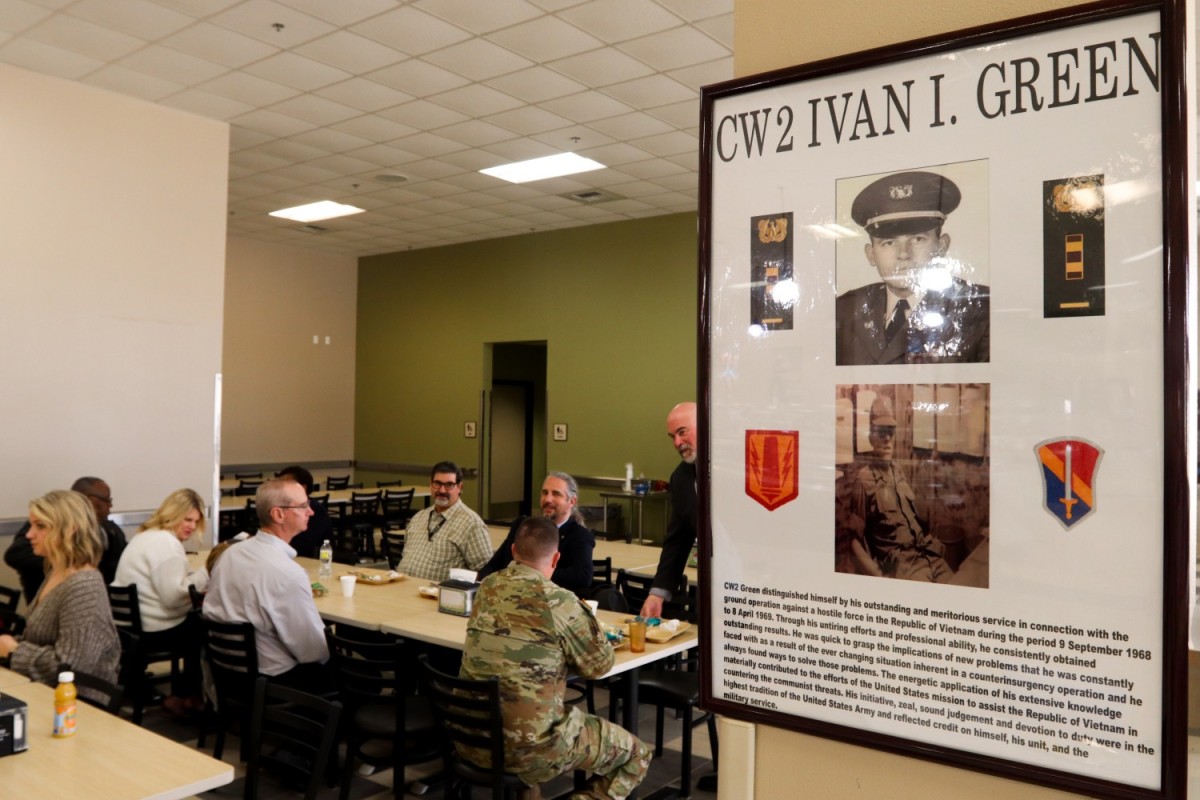 Sill reconnects family to Army, Vietnam Vet legacy | Article | The ...