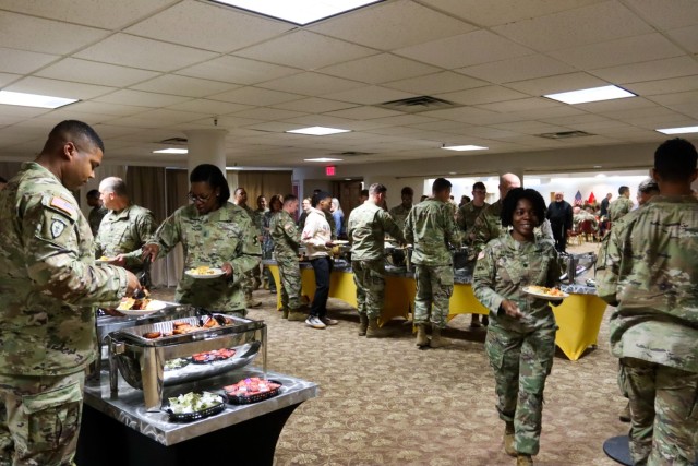 Author speaks at Fort Sill National Prayer Breakfast