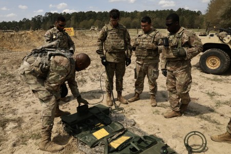 24th Ordnance Company builds proficiency Arming the Rock | Article