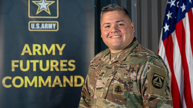 Sgt. 1st Class Jose La Torre, Operations NCOIC at Army Futures Command.