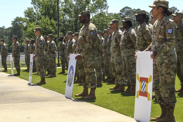 New Marne Soldiers take part in historic patching ceremony