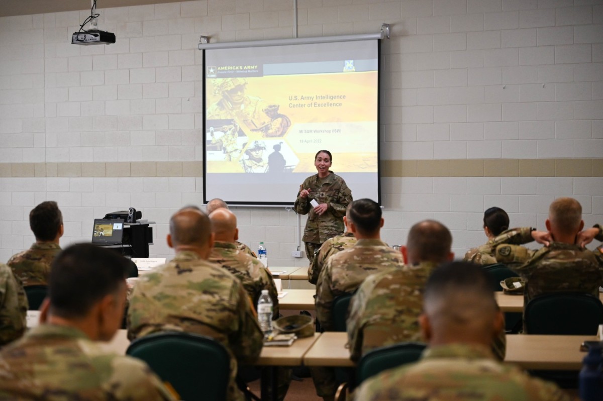 USAICoE hosts Sergeants Major discusses future of enlisted MI