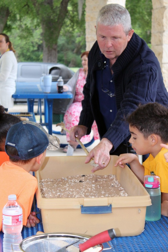 Archeology Station at Nature Day