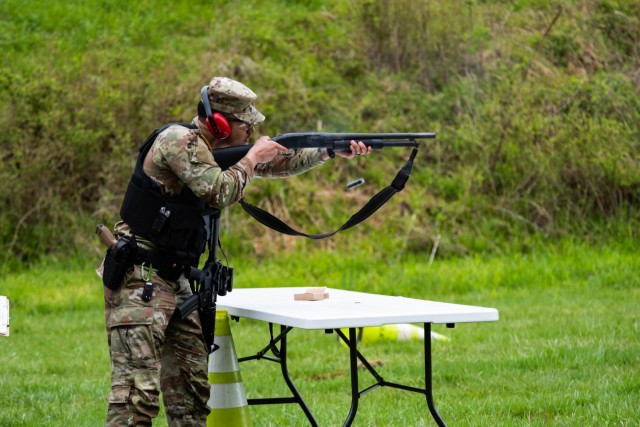 Military Police skills are highlighted at the second annual Fort Knox Top Cop Competition April 21, 2022.