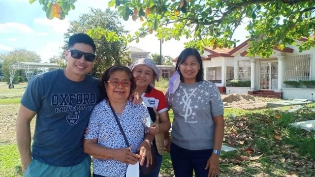 5th SFAB Advisor Visits Family During Rotation to the Philippines