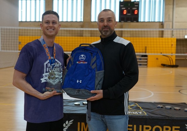Bavaria’s 589th BSB triumphs over SETAF-AF to win 2022 IMCOM-E Unit Level Volleyball Tournament