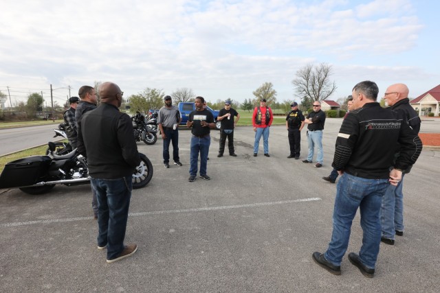 Fort Knox Safety director Joe Colson briefs riders prior to the start of the April 22, 2022 motorcycle safety check ride.