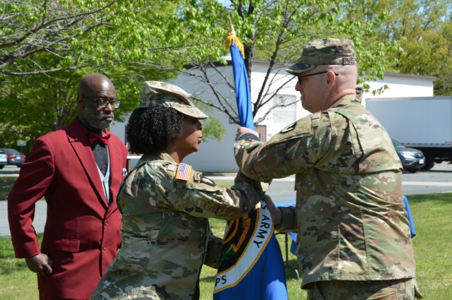 Fort Belvoir contracting office welcomes new commander