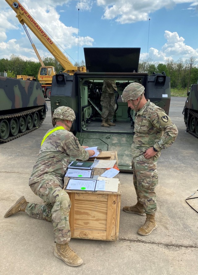 405th AFSB issues APS-2 to US-based engineers in Slovakia for DEFENDER-Europe 22