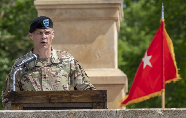 1st Infantry Division Welcomes New Commanding General