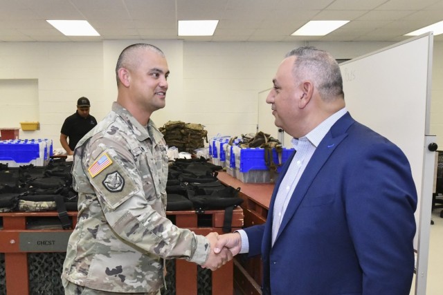 Under Secretary of Defense for Personnel and Readiness visits MEDCoE