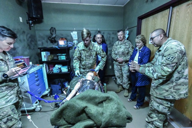 Under Secretary of Defense for Personnel and Readiness visits MEDCoE