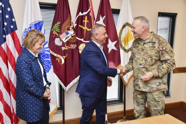 Under Secretary of Defense for Personnel and Readiness visits MEDCoE