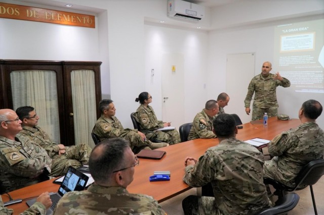 U.S. Army South, Argentine army work to strengthen cybersecurity capabilities