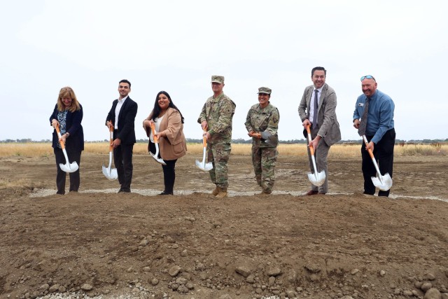 Energy Resilience Project breaks ground at JFTB, LA.