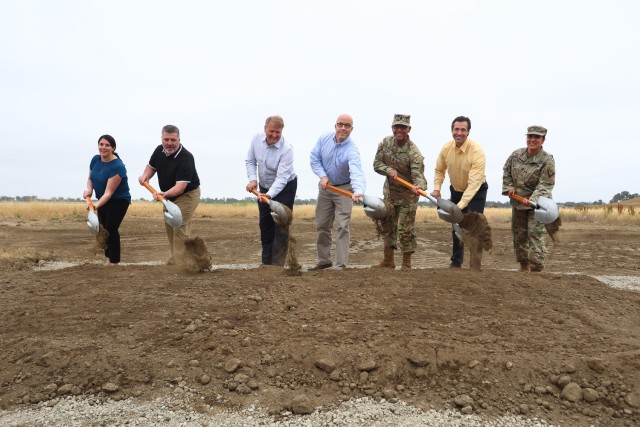 Energy Resilience Project breaks ground at JFTB, LA.